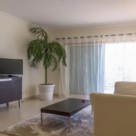 Akisol Sun Ii Apartment *